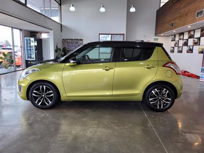 2014 Suzuki Swift - Thumbnail