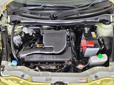 2014 Suzuki Swift - Thumbnail