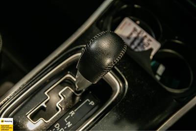 2021 Mitsubishi Outlander - Thumbnail