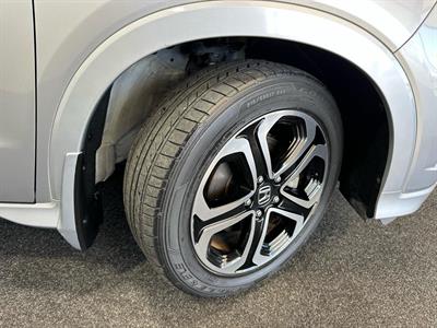 2016 Honda Vezel - Thumbnail