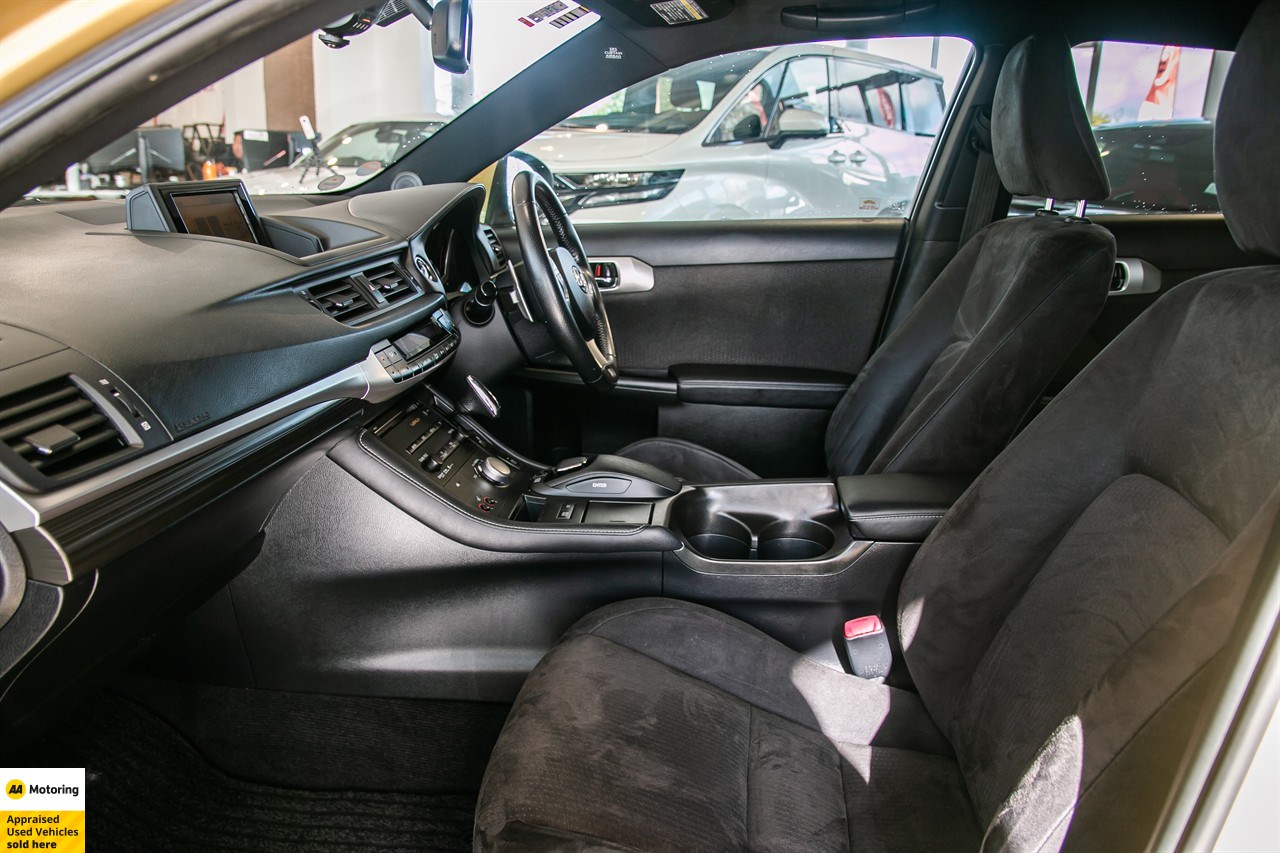 2012 Lexus CT 200h