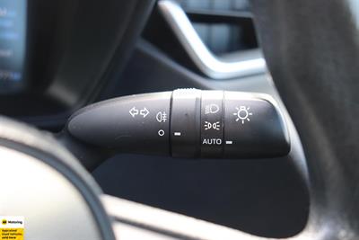 2019 Toyota Corolla - Thumbnail