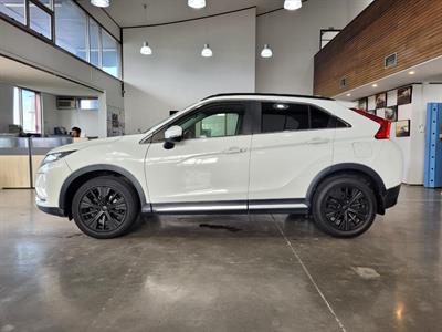 2018 Mitsubishi Eclipse Cross - Thumbnail