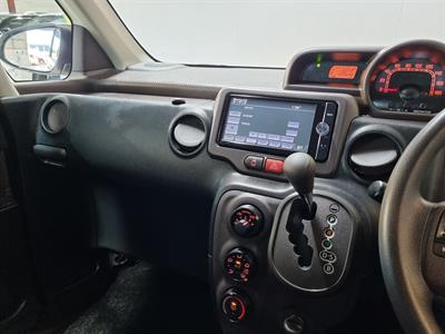 2012 Toyota Porte - Thumbnail