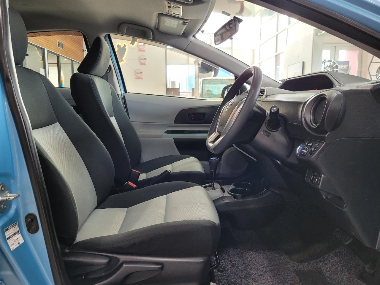 2012 Toyota Aqua