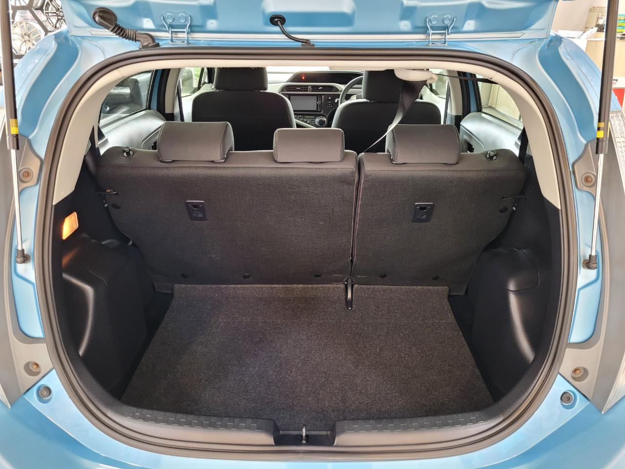 2012 Toyota Aqua