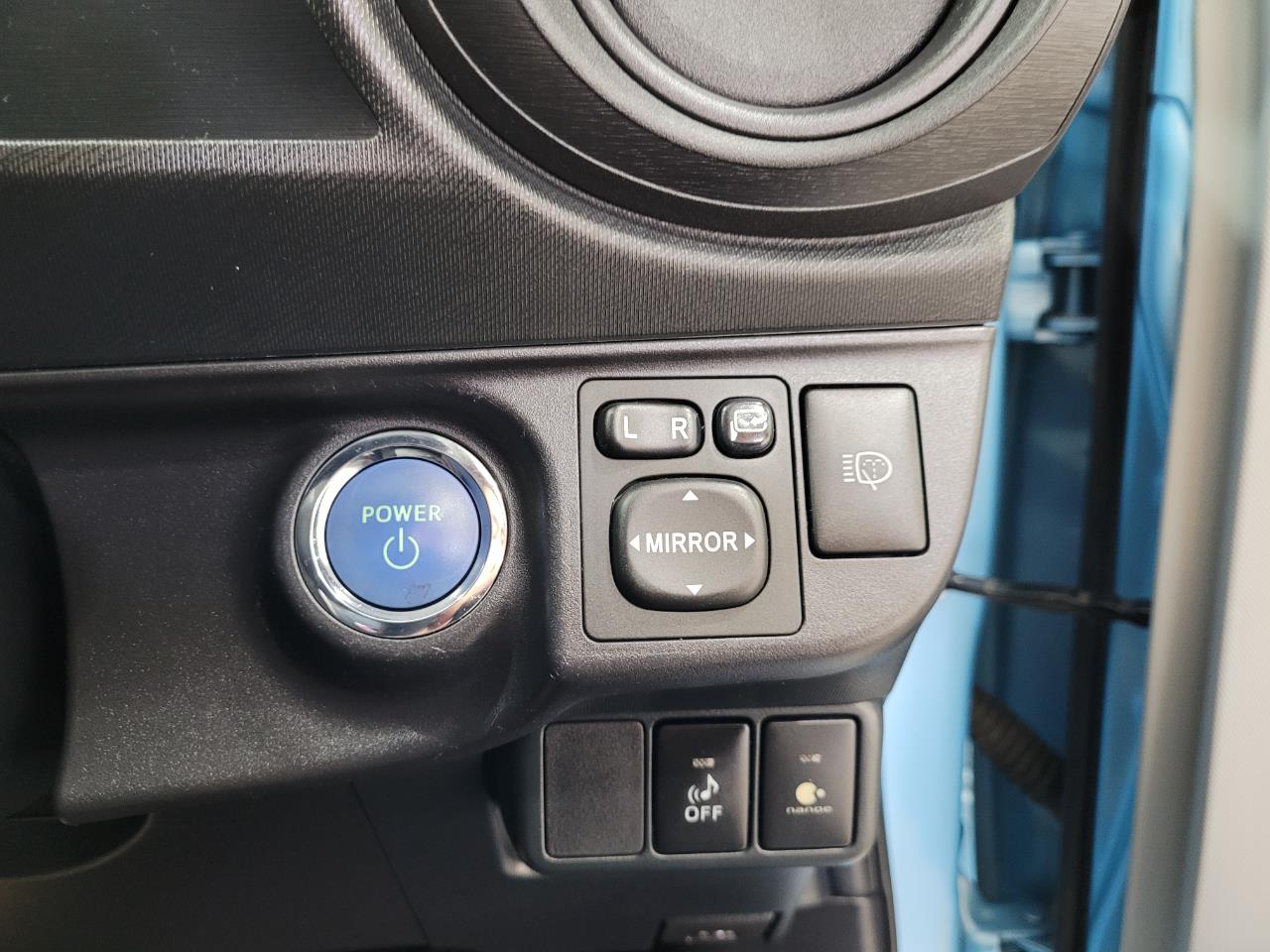 2012 Toyota Aqua