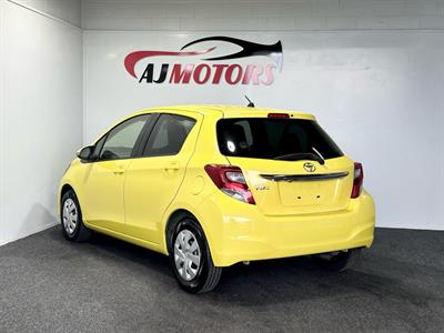 2014 Toyota Vitz - Thumbnail