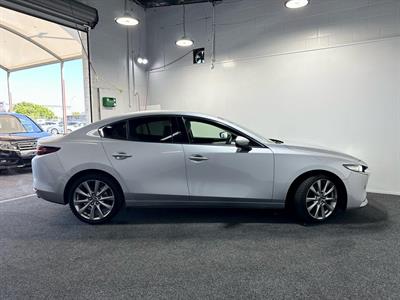 2019 Mazda MAZDA3 - Thumbnail