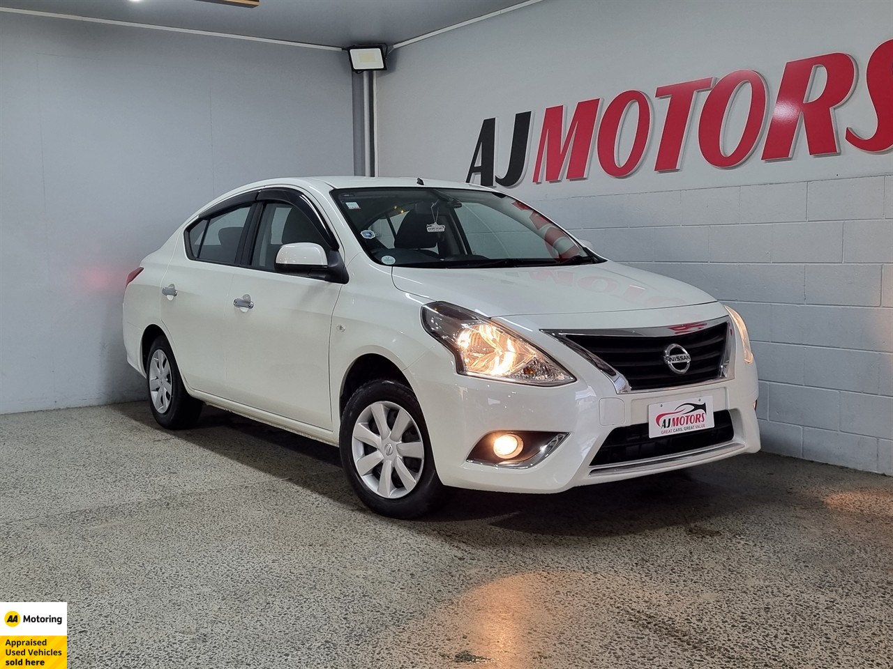 2014 Nissan Latio