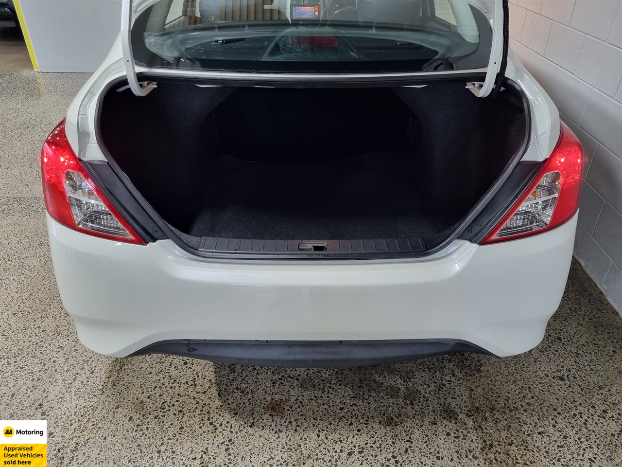 2014 Nissan Latio