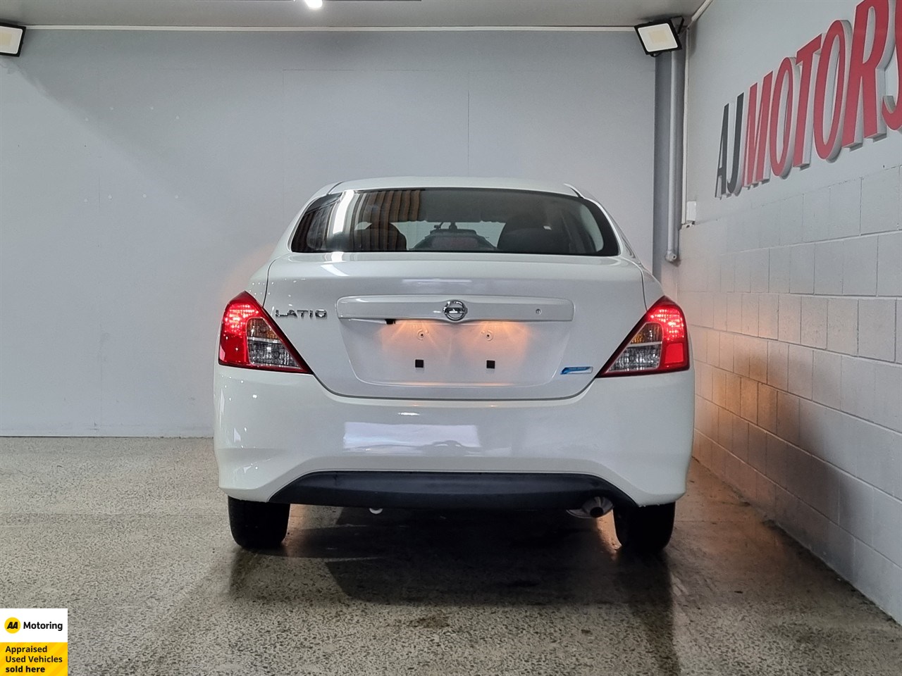 2014 Nissan Latio
