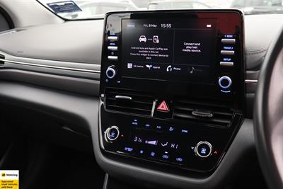 2022 Hyundai IONIQ - Thumbnail