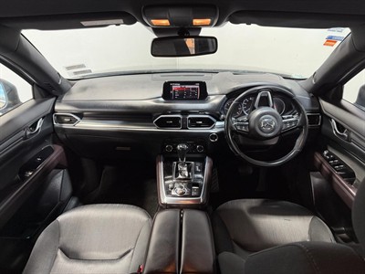 2017 Mazda CX-8 - Thumbnail