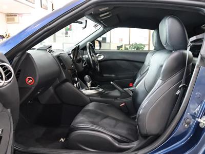 2016 Nissan Fairlady - Thumbnail