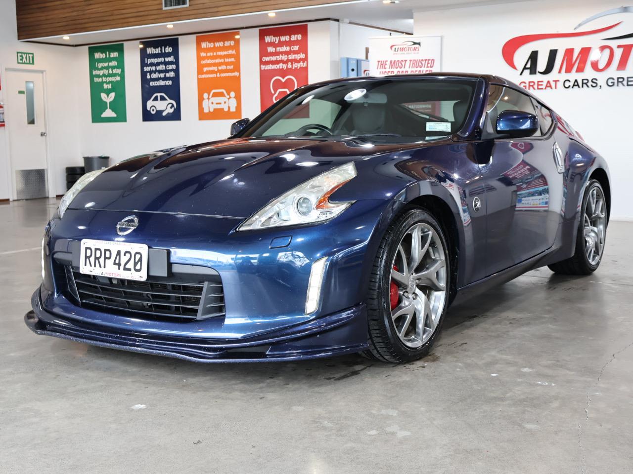 2016 Nissan Fairlady
