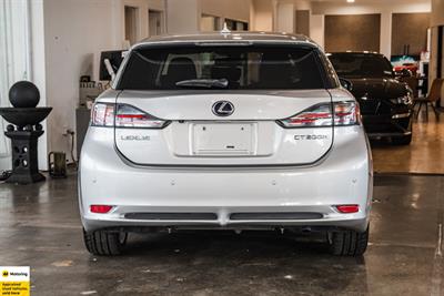 2012 Lexus CT200H - Thumbnail
