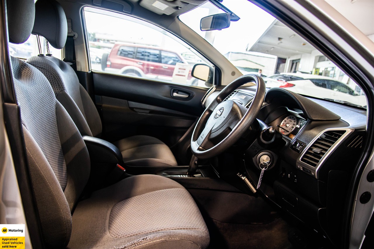 2014 Nissan Wingroad