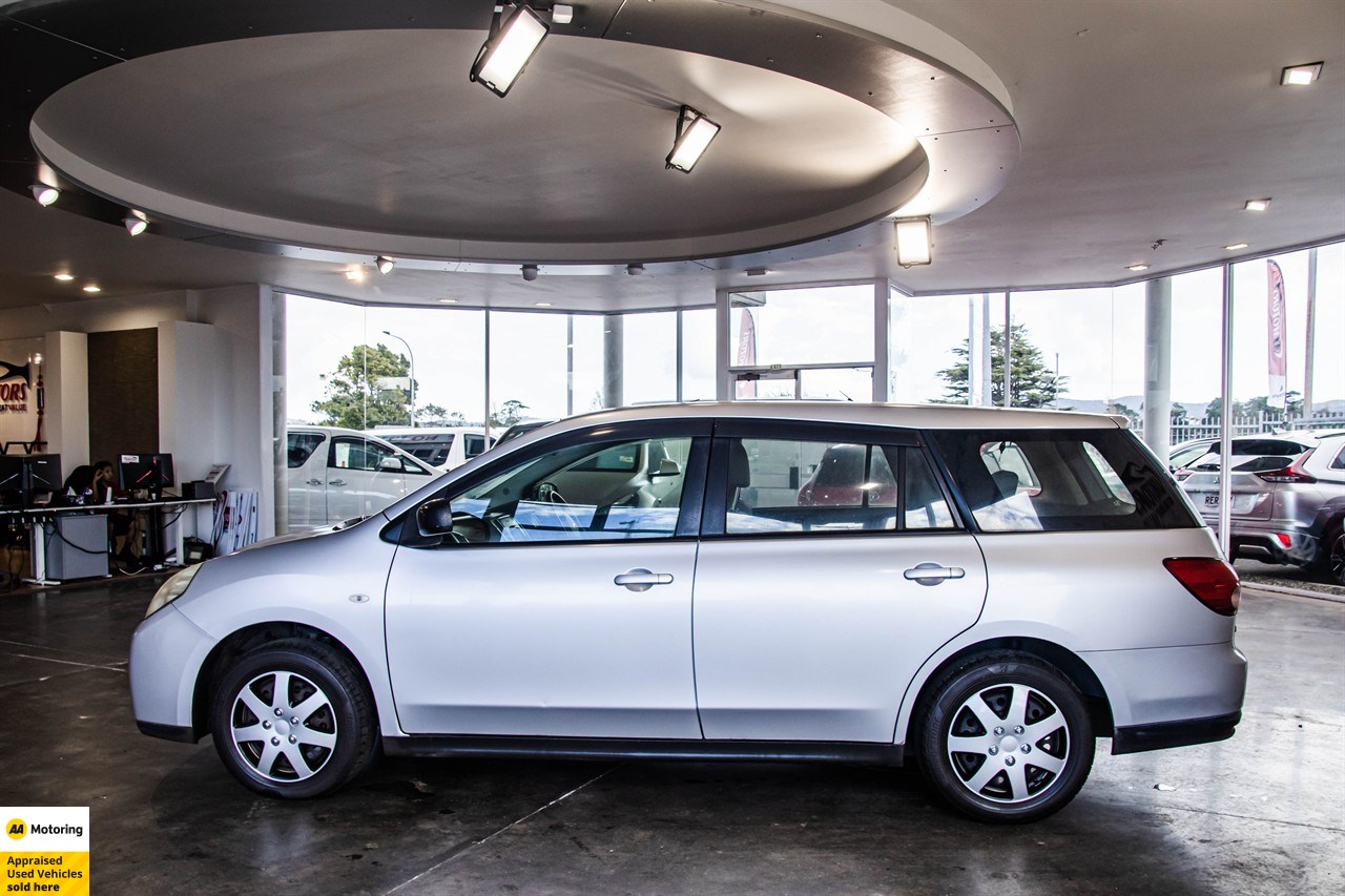 2014 Nissan Wingroad
