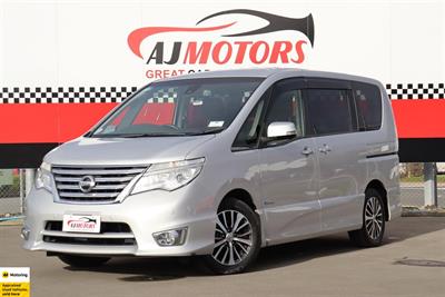 2015 Nissan Serena - Thumbnail