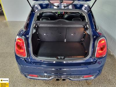 2015 Mini Cooper - Thumbnail