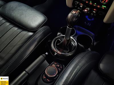 2015 Mini Cooper - Thumbnail