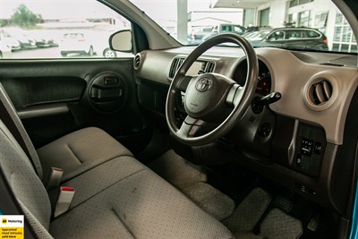 2014 Toyota Passo - Thumbnail