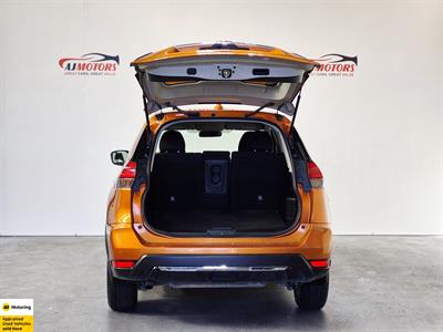 2022 Nissan X-Trail - Thumbnail