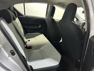 2019 Toyota Aqua - Thumbnail