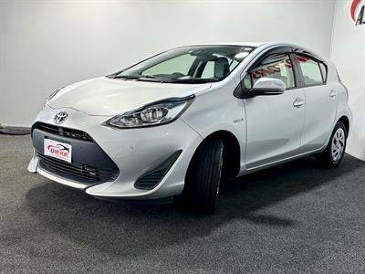 2019 Toyota Aqua - Thumbnail