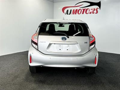 2019 Toyota Aqua - Thumbnail