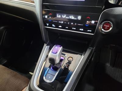 2015 Honda Shuttle - Thumbnail