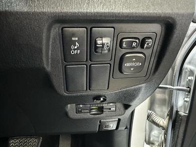 2012 Toyota Prius - Thumbnail