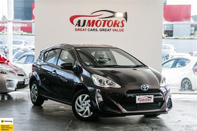 2015 Toyota Aqua - Thumbnail