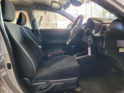 2017 Toyota Corolla - Thumbnail