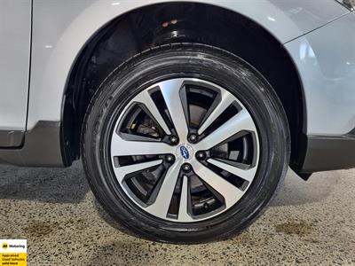2019 Subaru Outback - Thumbnail
