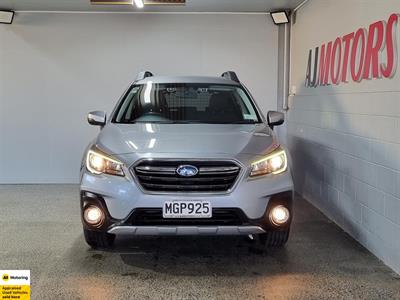 2019 Subaru Outback - Thumbnail