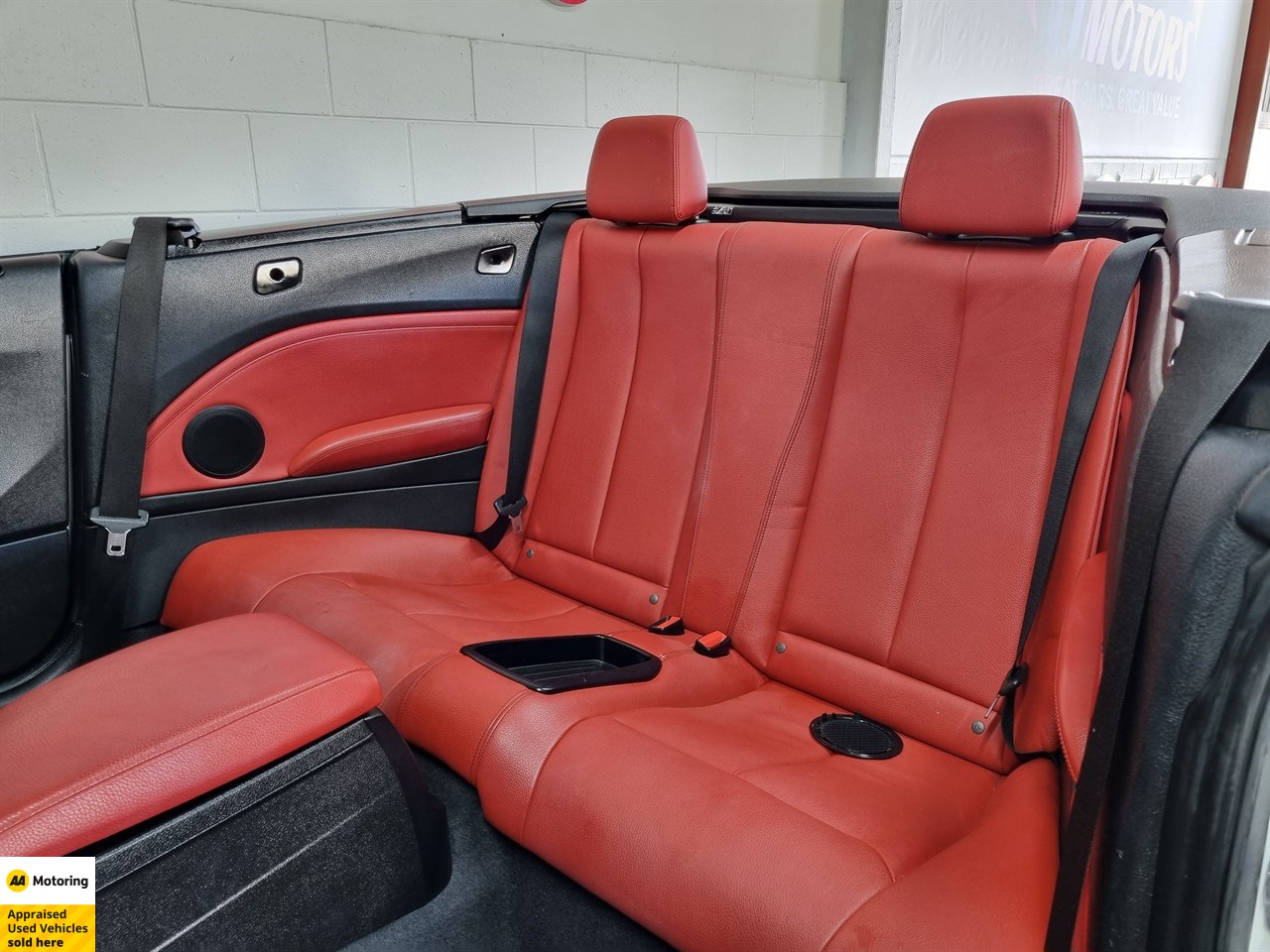 2015 BMW 220i
