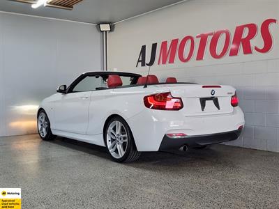 2015 BMW 220i - Thumbnail