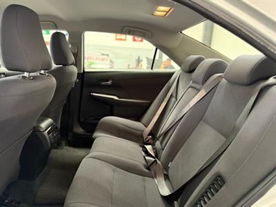 2014 Toyota Camry - Thumbnail