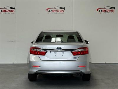 2014 Toyota Camry - Thumbnail