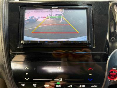 2018 Honda Fit - Thumbnail