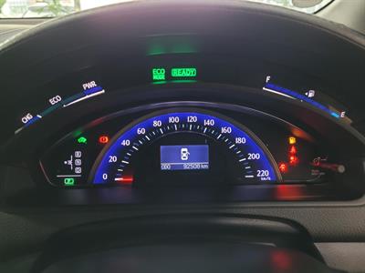 2014 Toyota Sai - Thumbnail