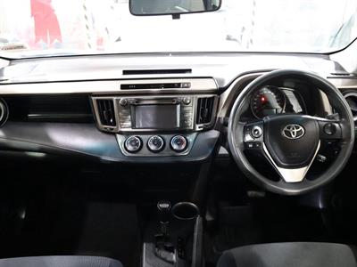 2014 Toyota RAV4 - Thumbnail