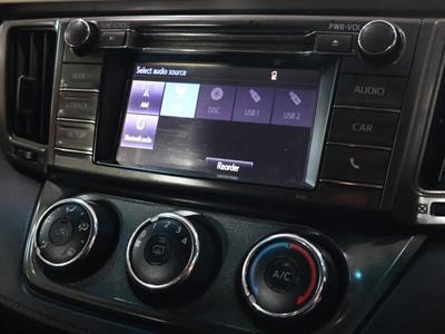 2014 Toyota RAV4 - Thumbnail