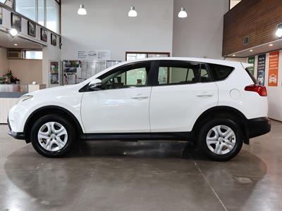 2014 Toyota RAV4 - Thumbnail