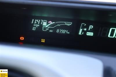 2012 Toyota Aqua - Thumbnail