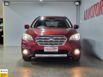 2015 Subaru Outback - Thumbnail