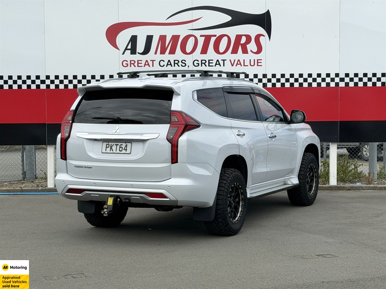 2022 Mitsubishi Pajero Sport