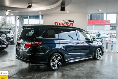 2014 Honda Odyssey - Thumbnail